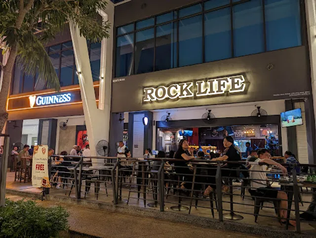 Rock Till Dawn Kitchen & Bar