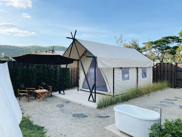 วันสุข Glamping