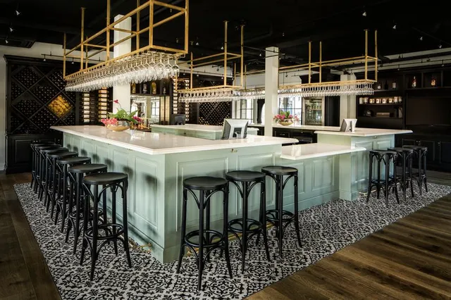 Sanger Wines Tasting Room