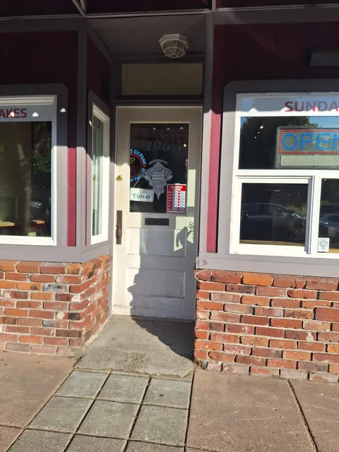 Scoopy's Social Club