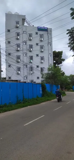 PGR GUEST INN పి జి ఆర్ గెస్ట్ ఇన్