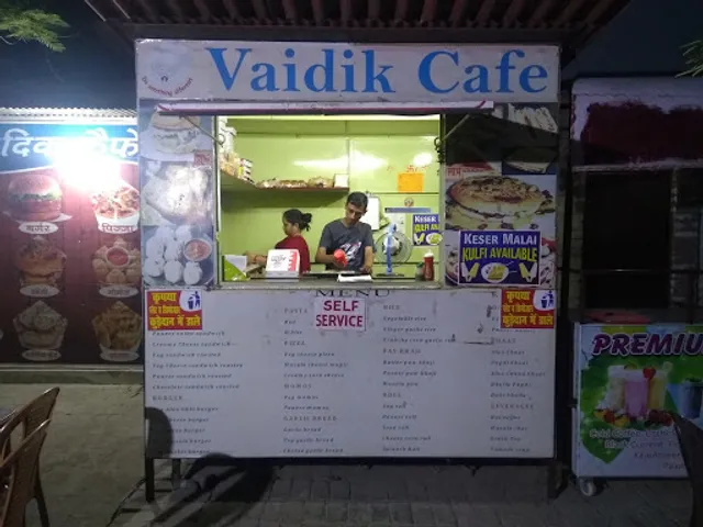 Vaidik Cafe the food Hub