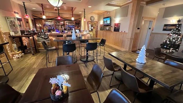 Tavern at Cobble Creek