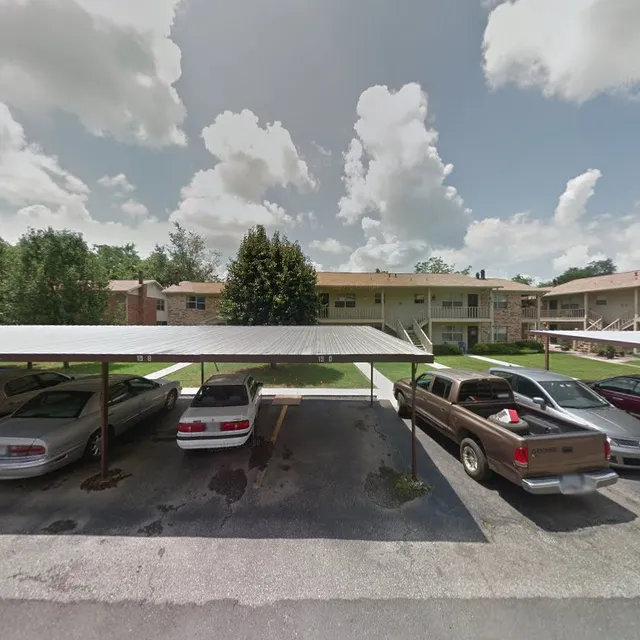 Shadow Brook Apartments