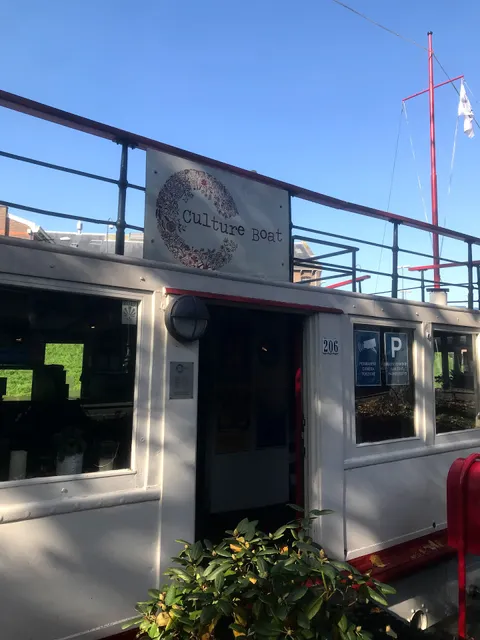 Culture Boat