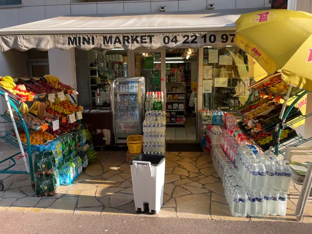 Mini market