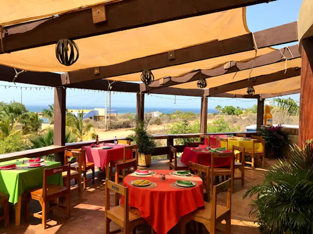 Efren's Restaurant Bar