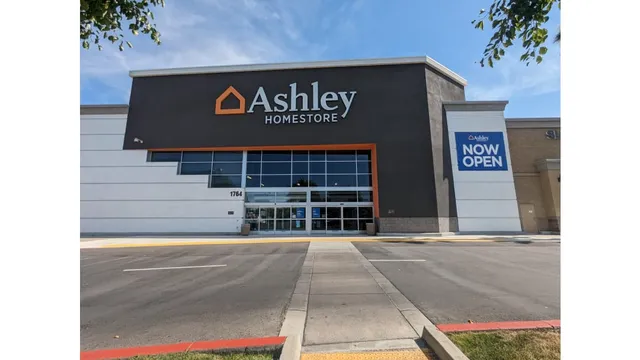 Ashley Store