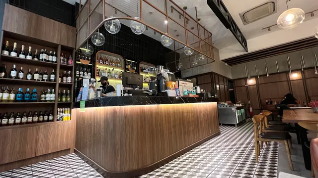 Single Origin - MOA Square