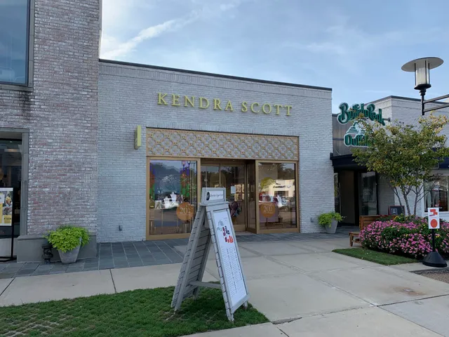 Highland Village Shopping Center