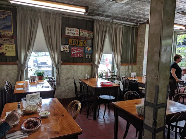 Joe's Restaurant