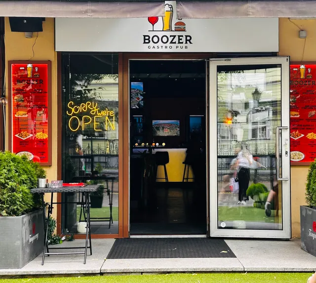 Boozer Gastropubi Old Town