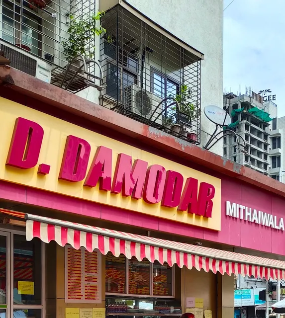 D Damodar Mithaiwala sweet shop