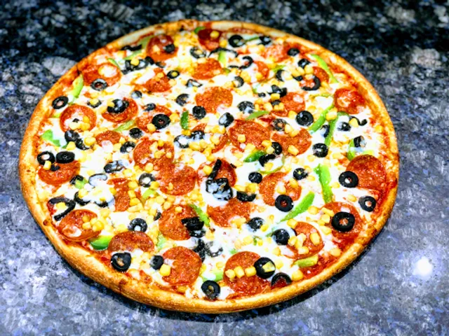 Tom's Delicious Pizza