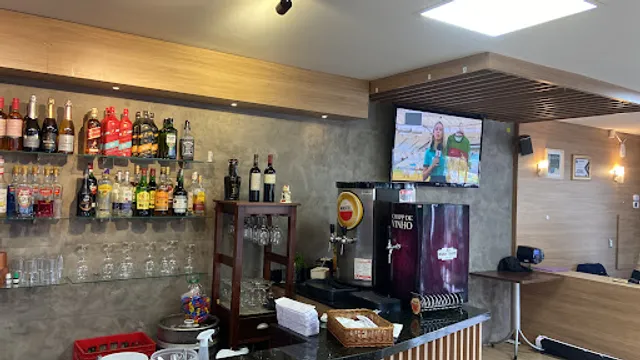 Dona Madallena Bar e Restaurante