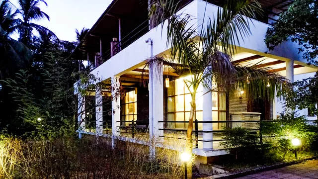 Lsq Rj farms | Private pool villa karjat