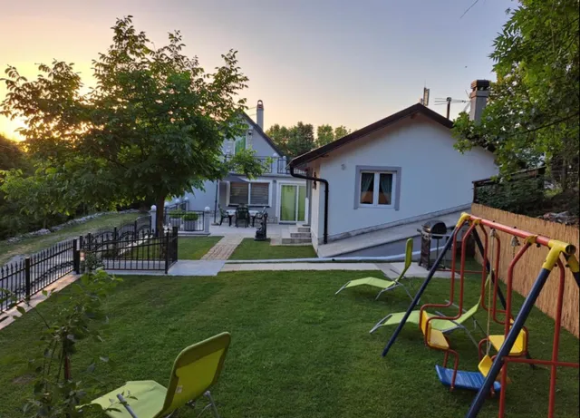 Kuća za odmor “Arija”