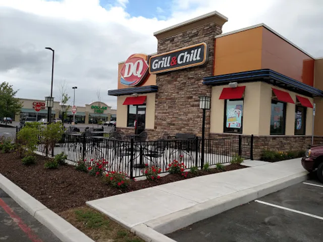 Dairy Queen Grill & Chill