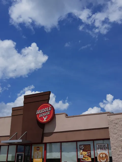 Huddle House