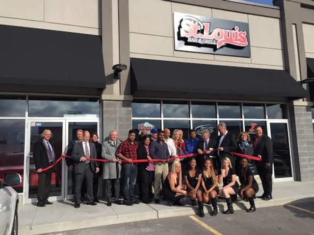 St. Louis Bar & Grill