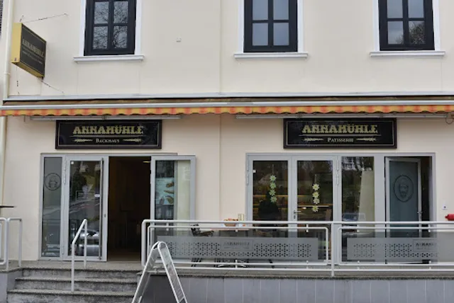 Backhaus Annamühle - Bäckerei & Café Filiale Bad Vöslau, Hochstraße