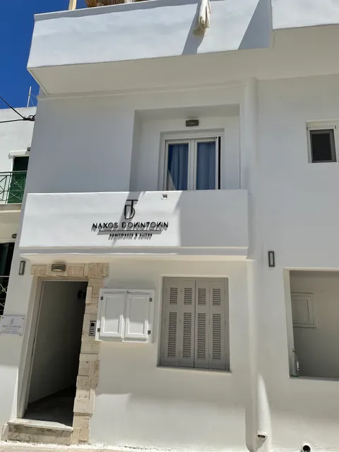 Naxos DownTown Apartments & Suites