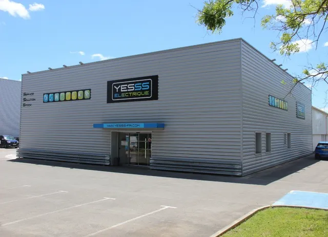 YESSS Électrique Nimes