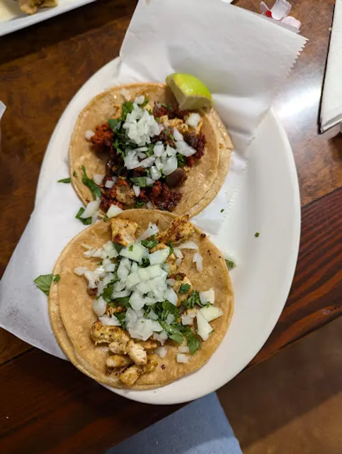 Los Faroles Mexican Restaurant