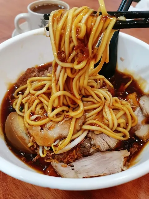 Oh Yeah Noodle House Pelangi