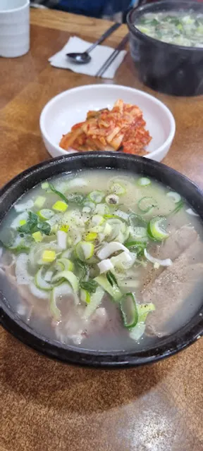 송도토렴식해장국설렁탕 송도본점