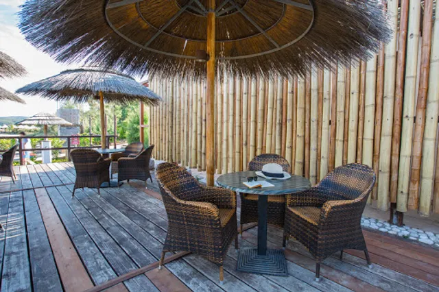 Pelikano Restaurant & Beach Club