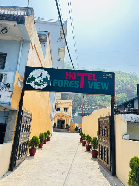 OYO 677 Hotel Forest View