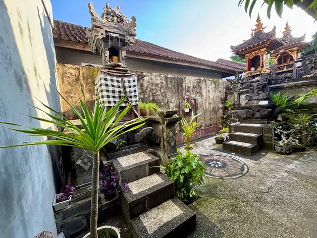 Mama Mega Guest House