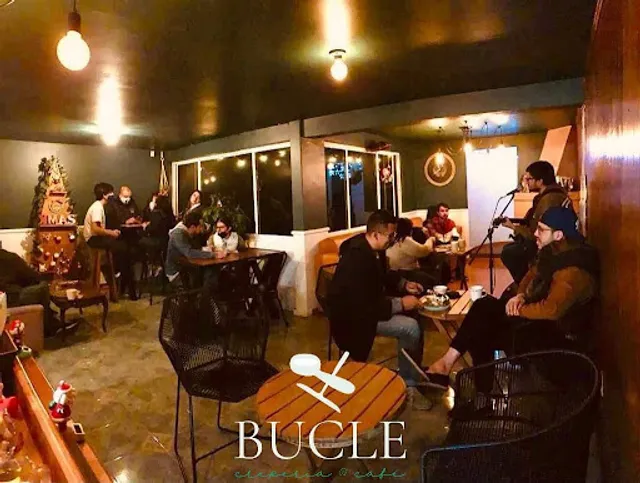 Bucle Crepería & Café