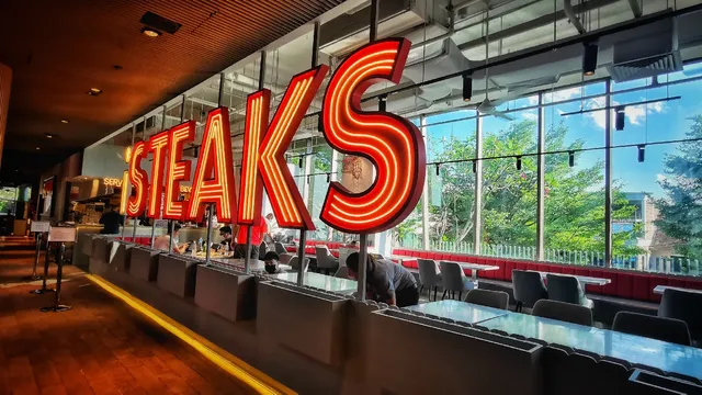 iSTEAKS @ myVillage