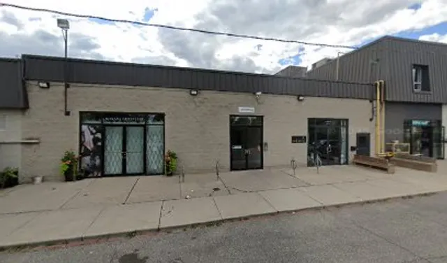 Indian Bowls 'n' Rolls