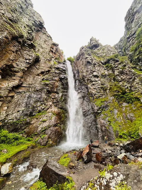 Gveleti Big Waterfall