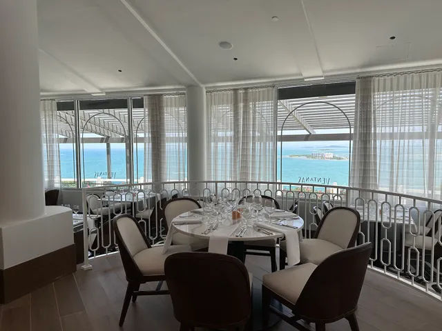 Ventanas Restaurant