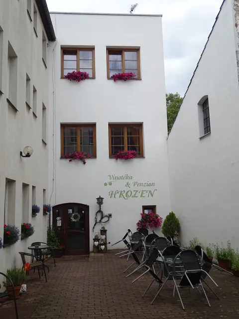 Penzion Hrozen