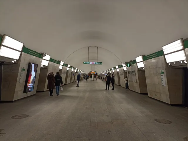 Ploschad Aleksandra Nevskogo 1