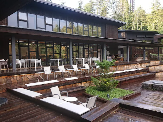 Hoshino Resort Tomamu Hotarusutorito