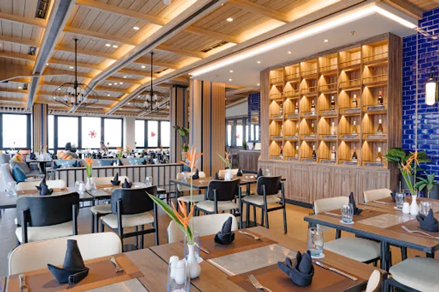 SkyHouse Rooftop Restaurant