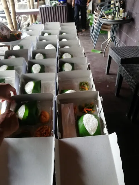 Waroeng Khase Pacitan