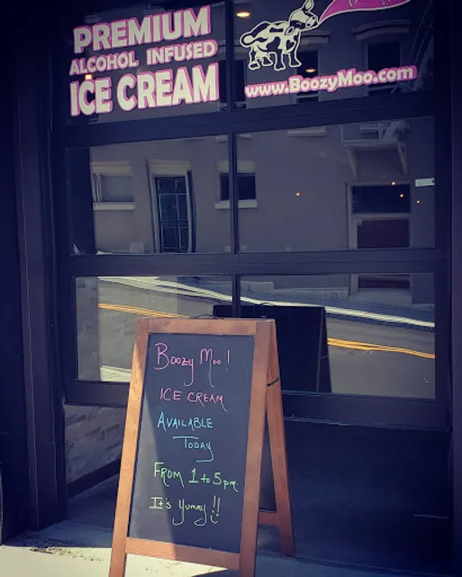 The Parlor at Boozy Moo!