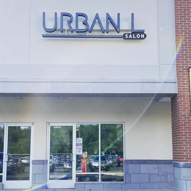 Urban L Salon