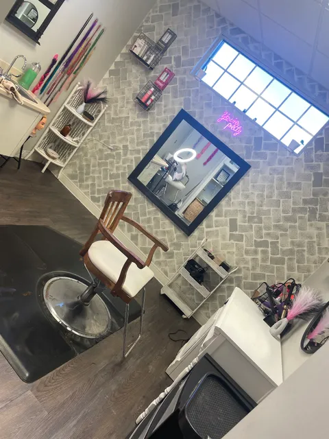 D.A.Y College Of Cosmetology