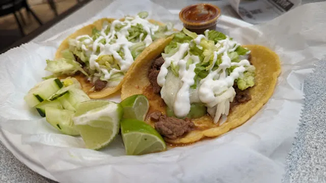 Los Amigos Tacos
