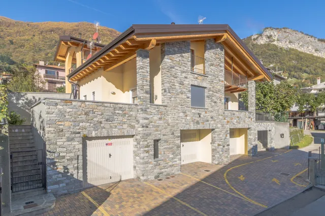 Magnolia Musso Vista