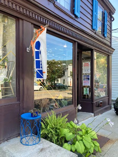 SUPPLIES FOR CREATIVE LIVING