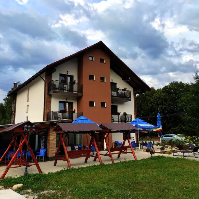 Pensiunea Poiana Transilvaniei